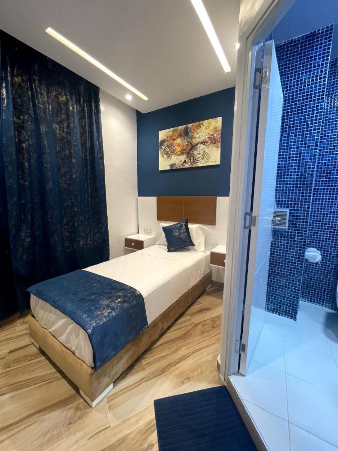 Hostal Mh Borj Martil Buitenkant foto