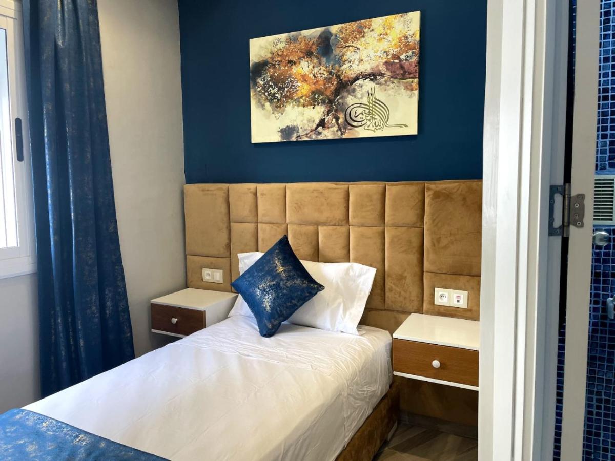 Hostal Mh Borj Martil Buitenkant foto