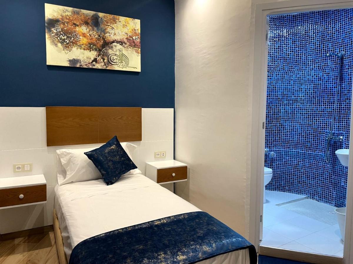 Hostal Mh Borj Martil Buitenkant foto