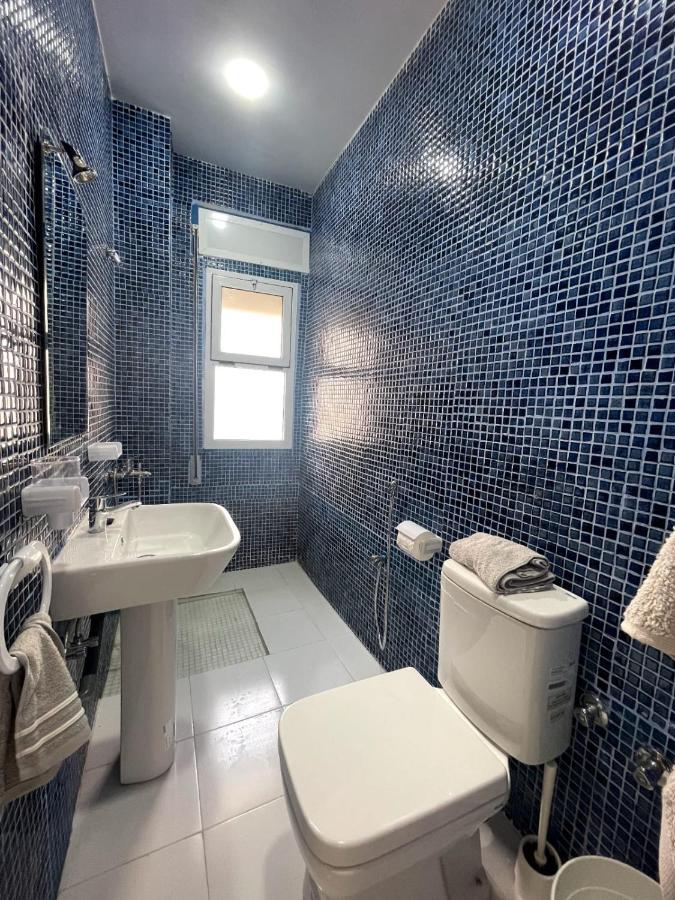 Hostal Mh Borj Martil Buitenkant foto
